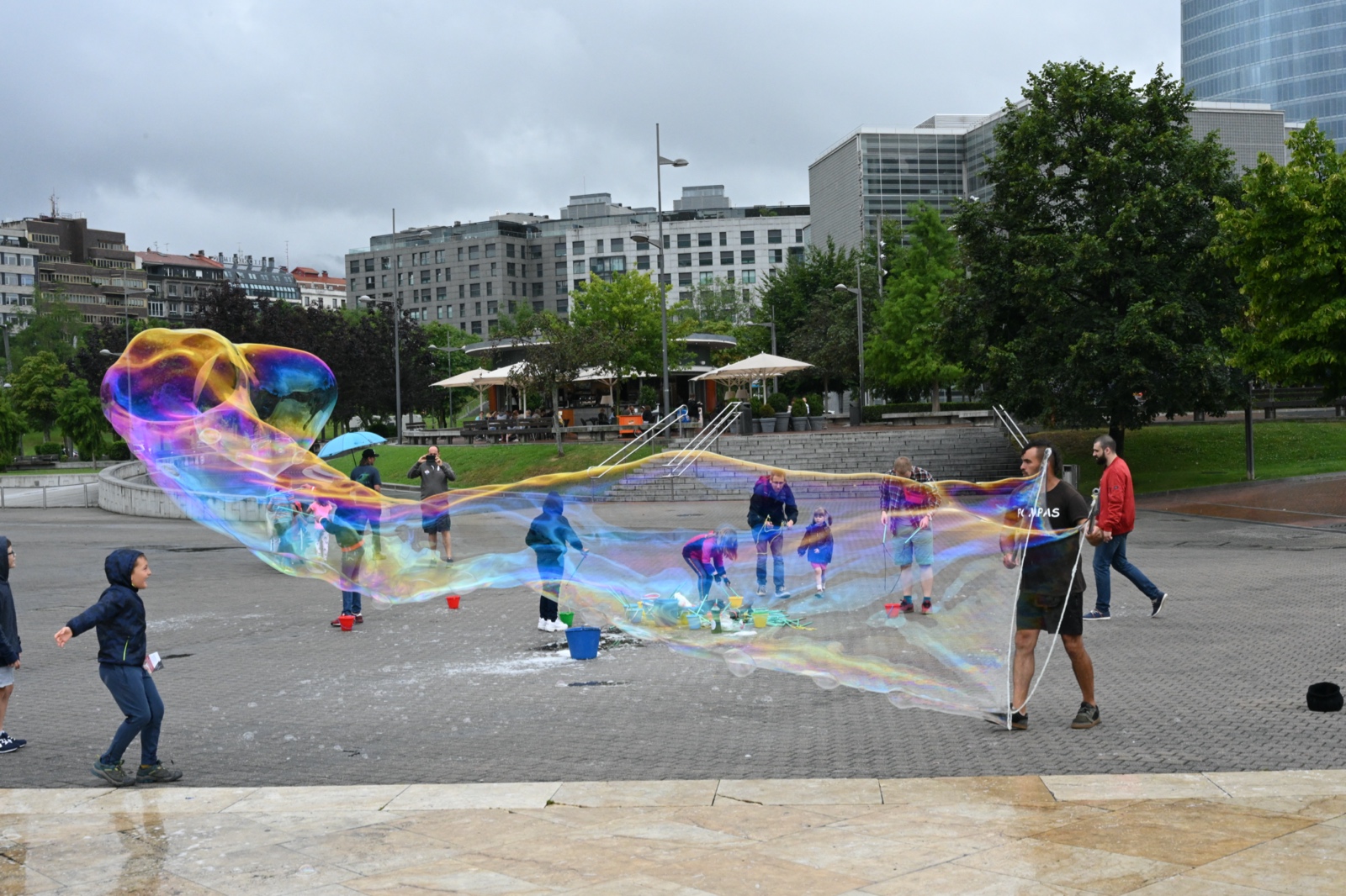 Bilbao bubble man